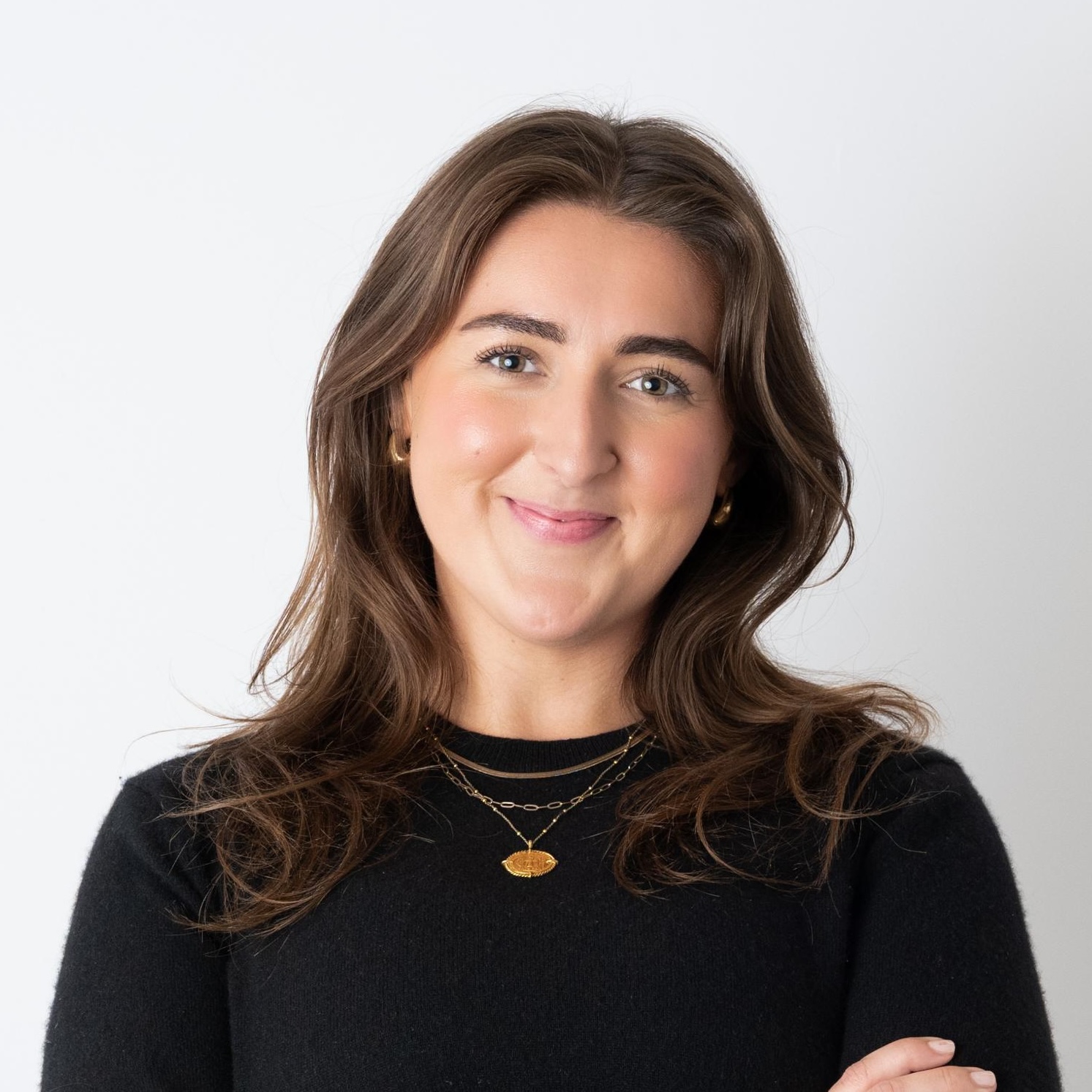 Ffion Hopkins Headshot copy